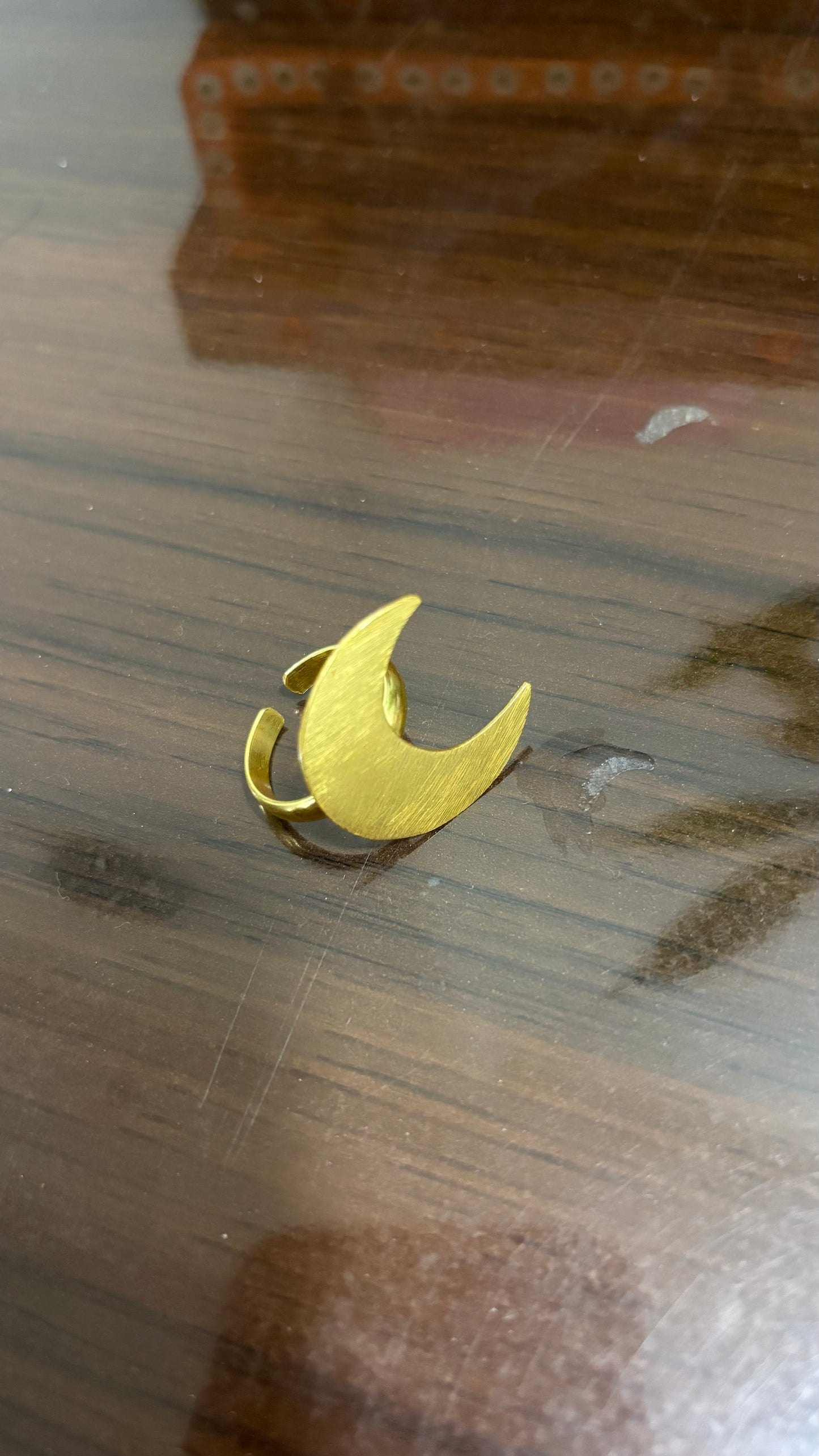 Kuna curve ring Riverblend