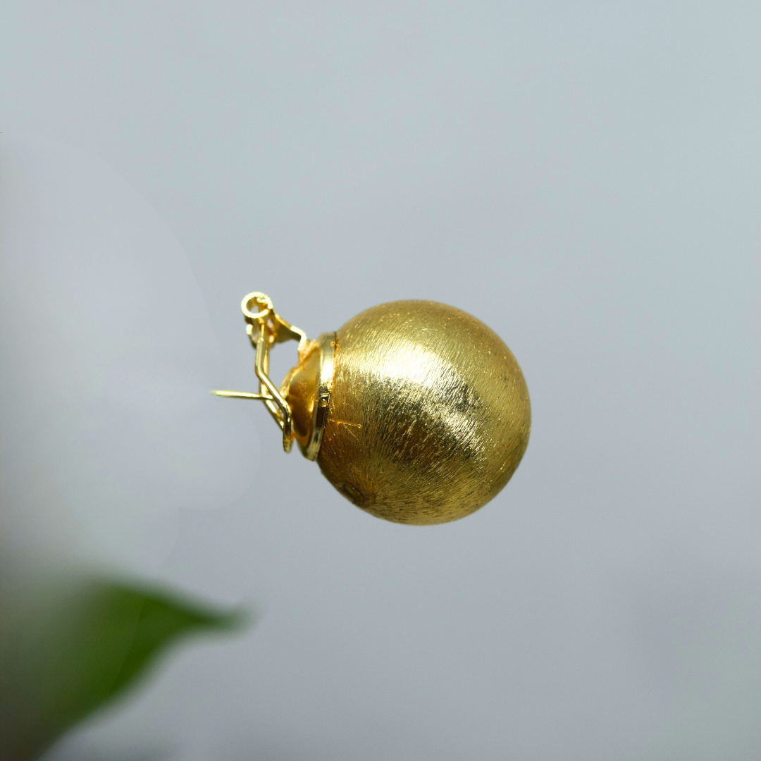 Riverblend Gold Chunky Stud Earrings – Bold & Glamorous Look