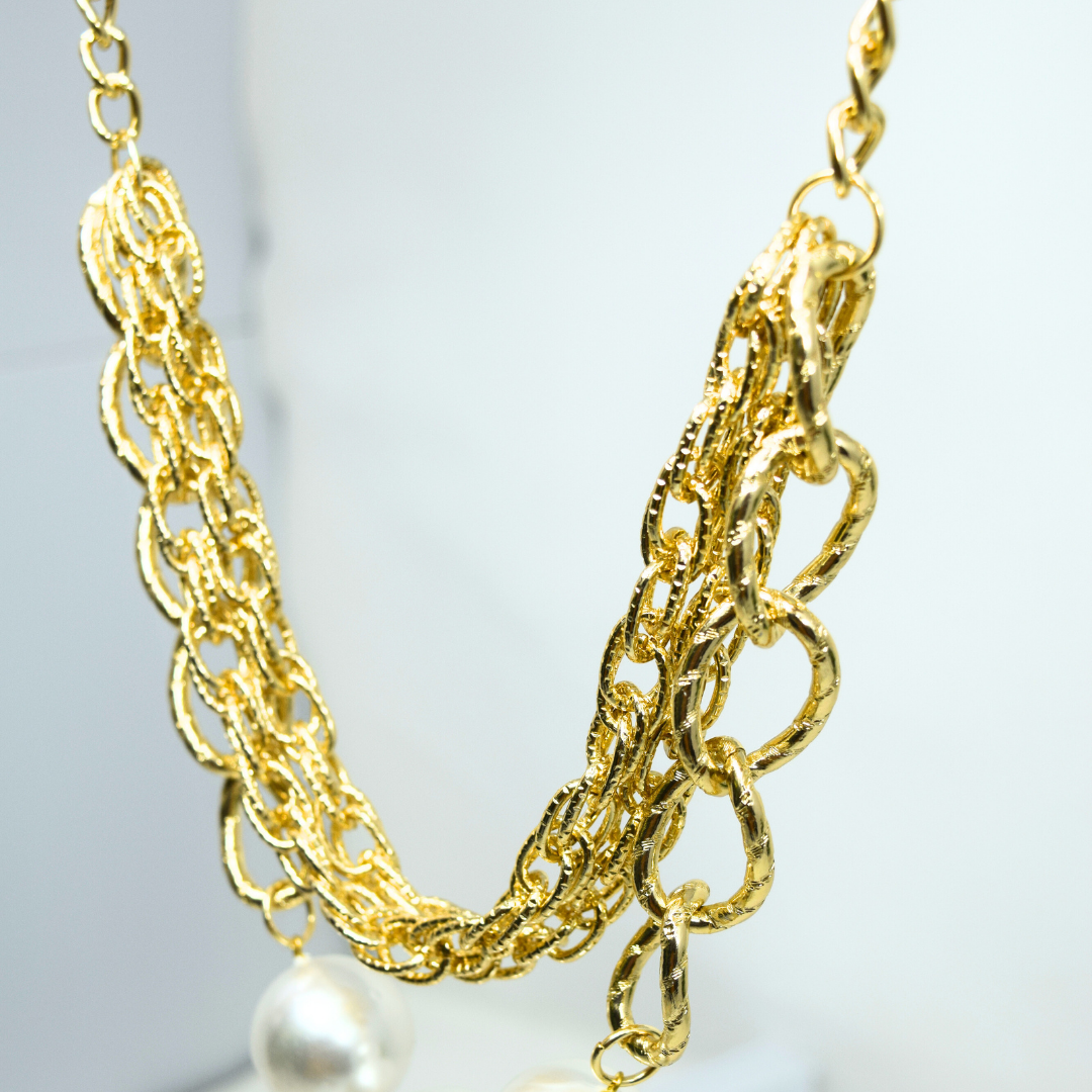 Riverblend Pearl Gold Chain Necklace – Elegant Statement Jewelry