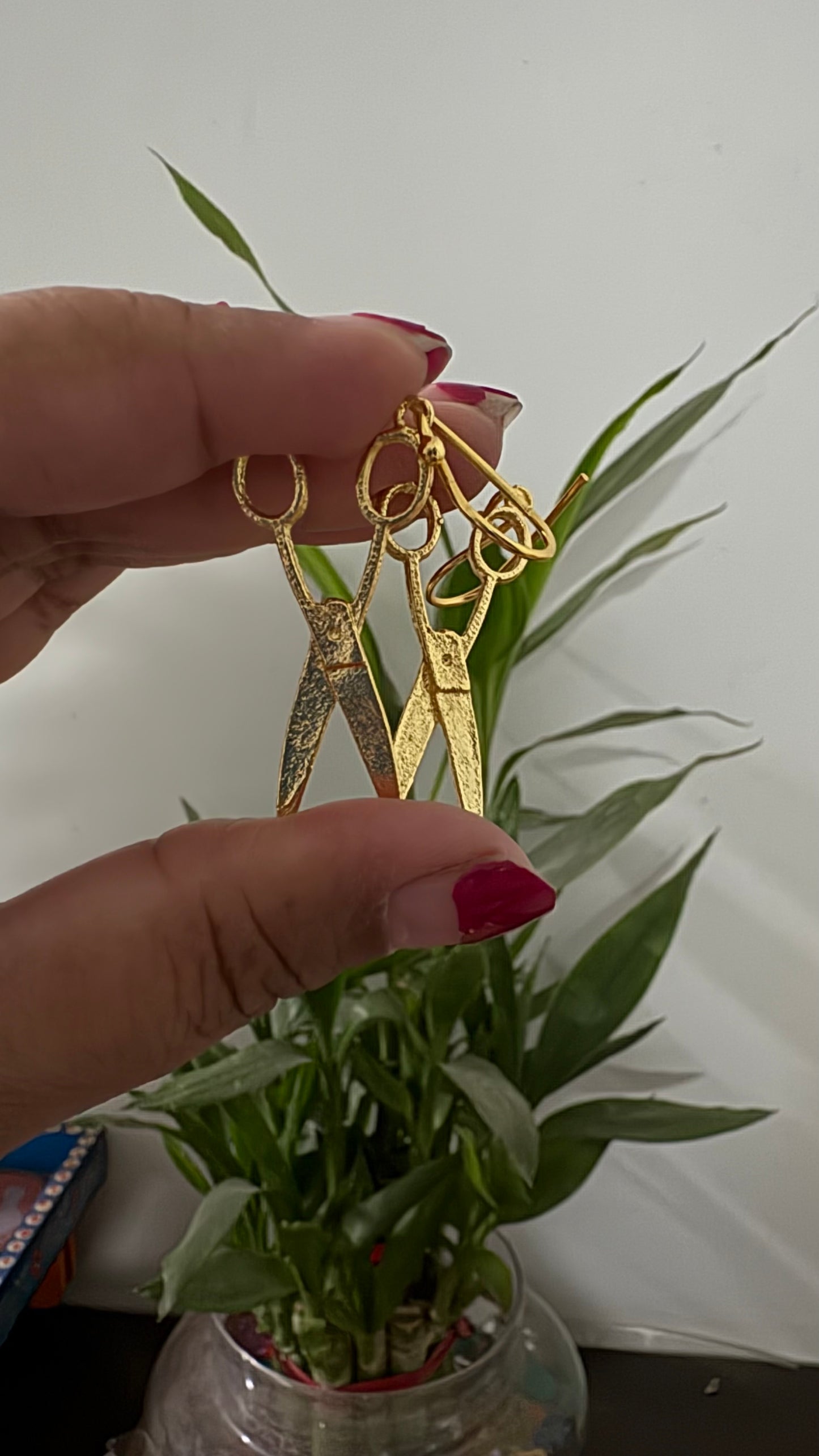 Quirky earring