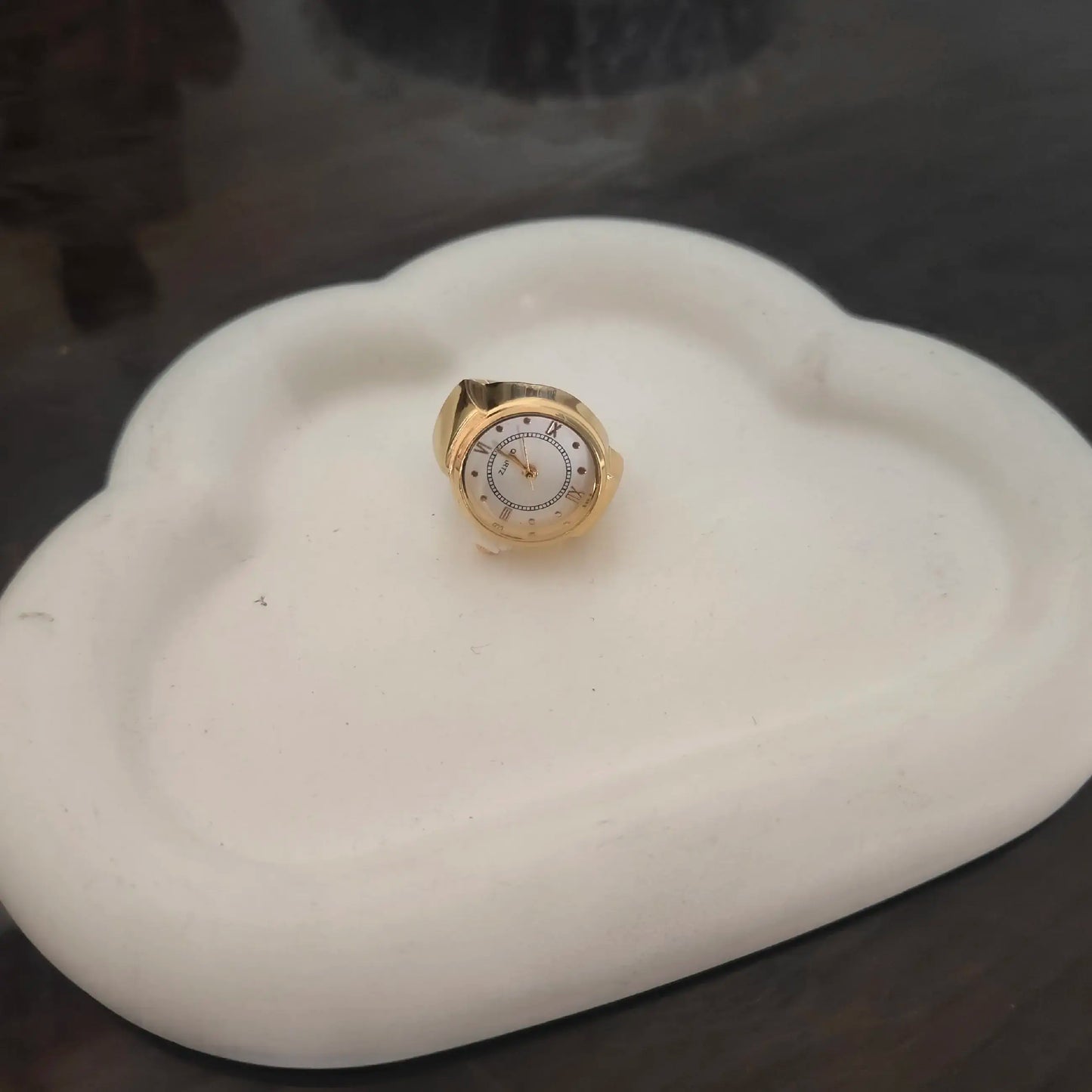 Adjustable Watch Ring – Timekeeping Meets Trendsetting