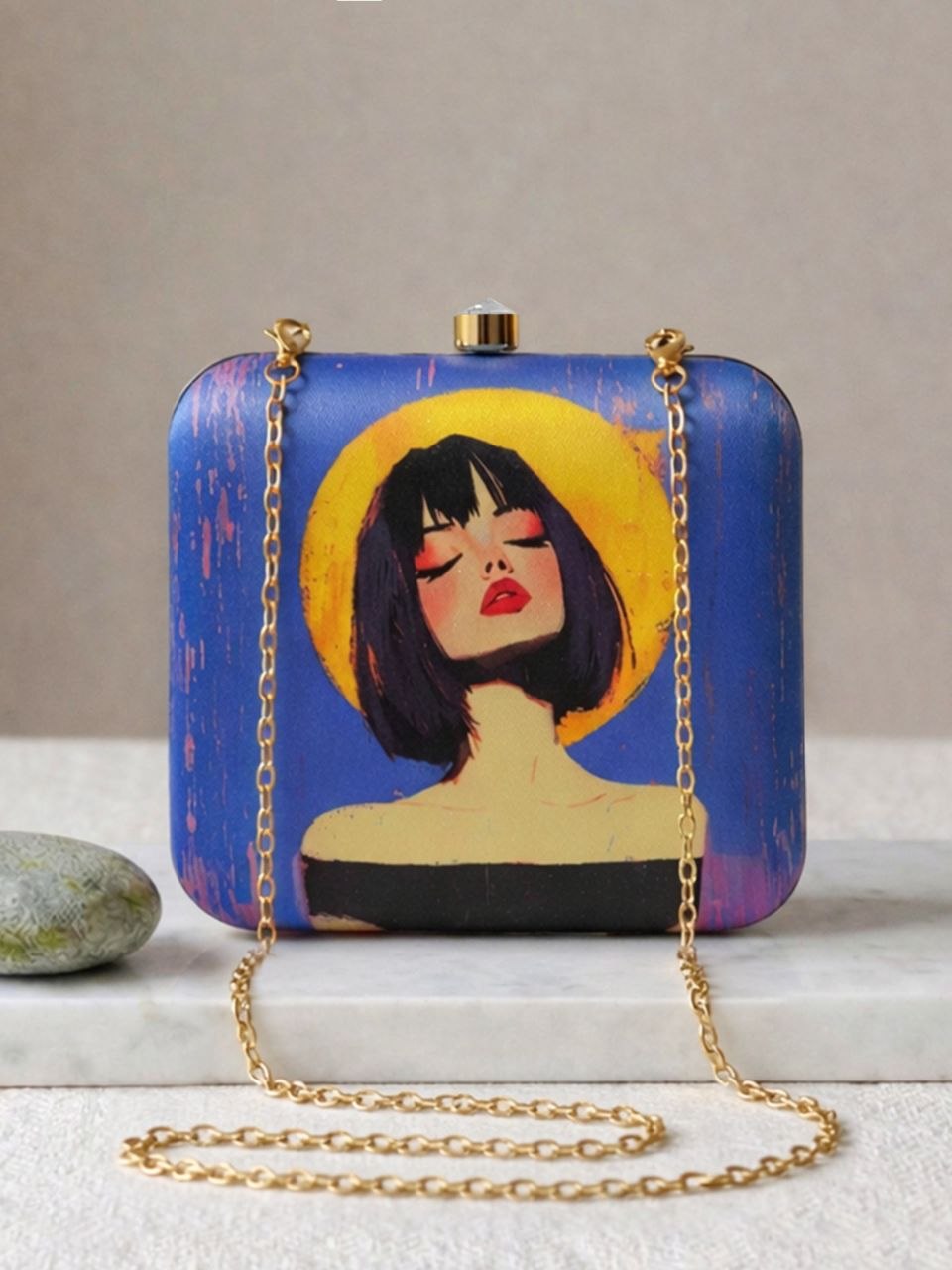 Muse Halo Clutch