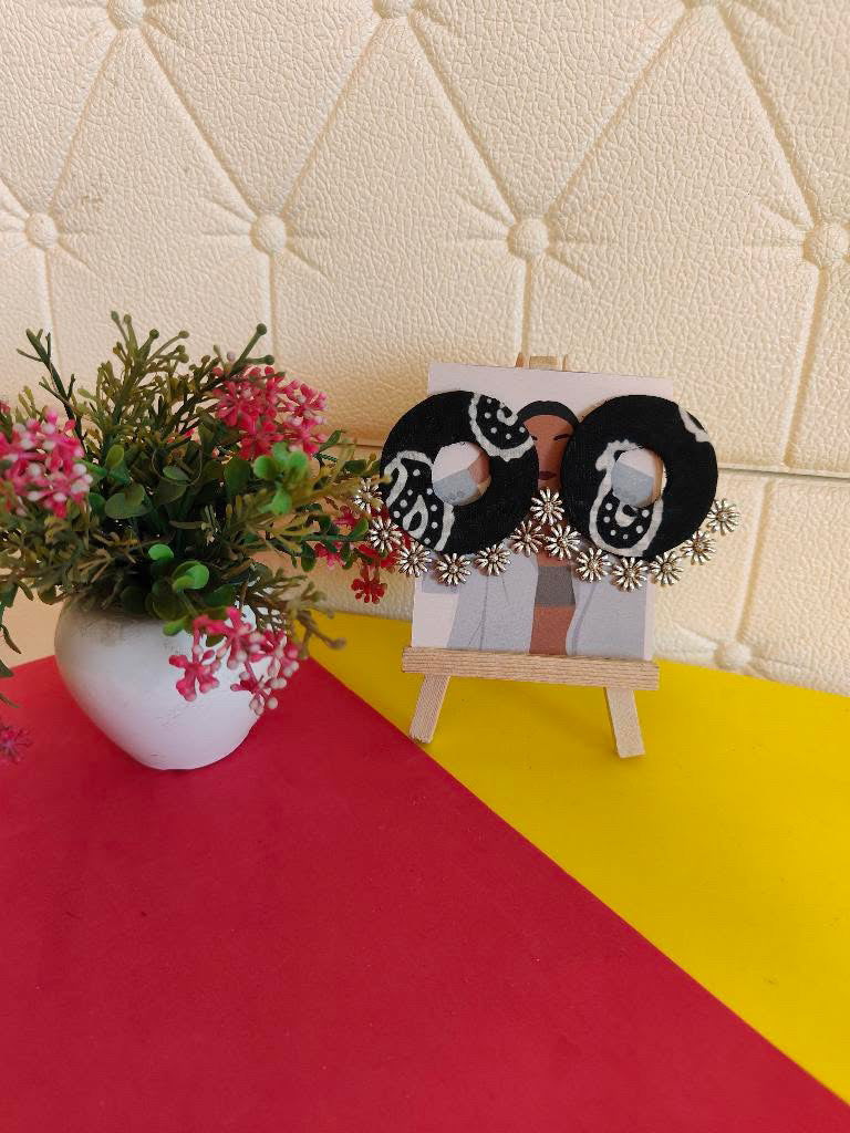 Oversized handcrafted earring