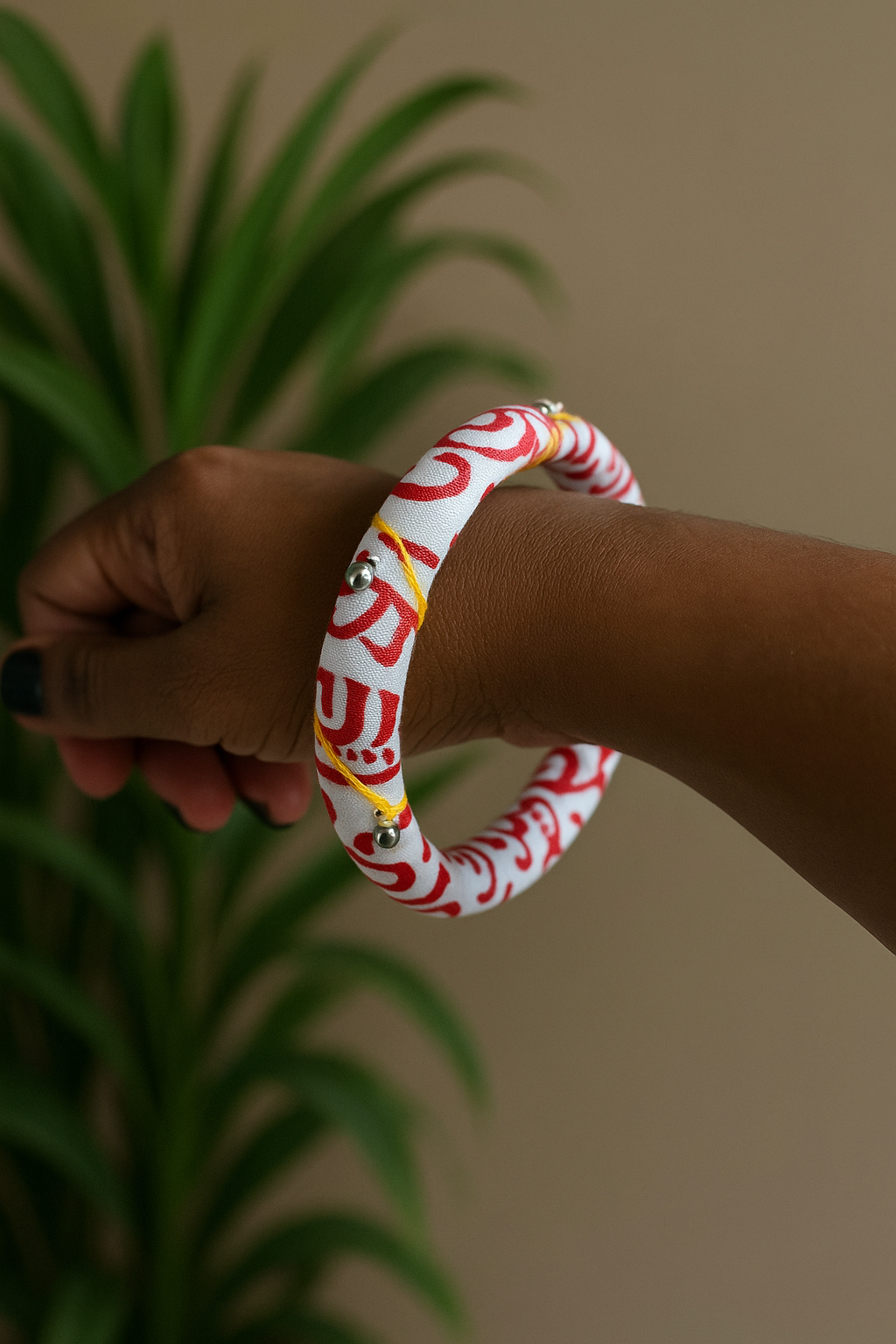 Fabric bangles white and red