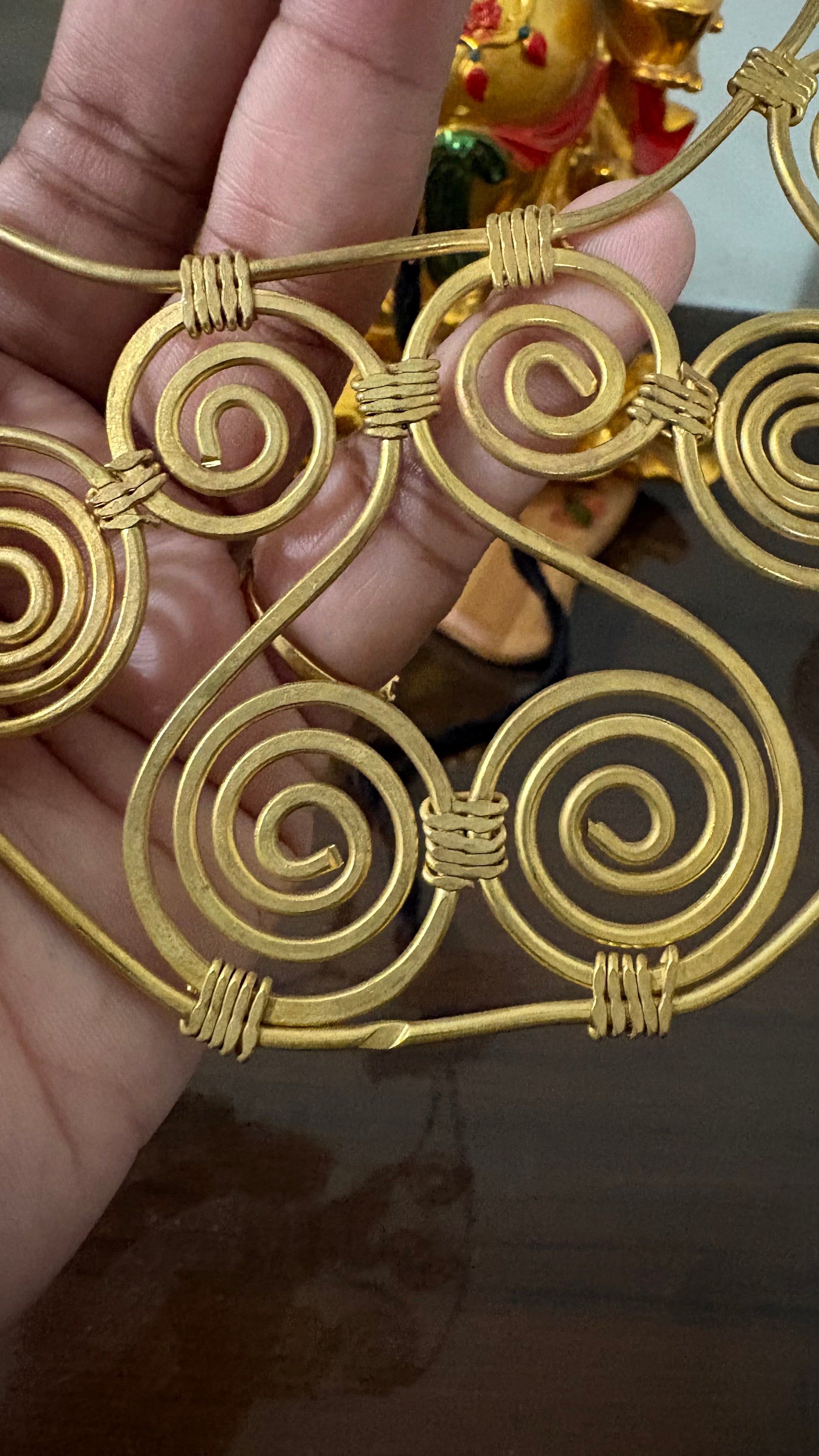 Contemporary necklace Riverblend