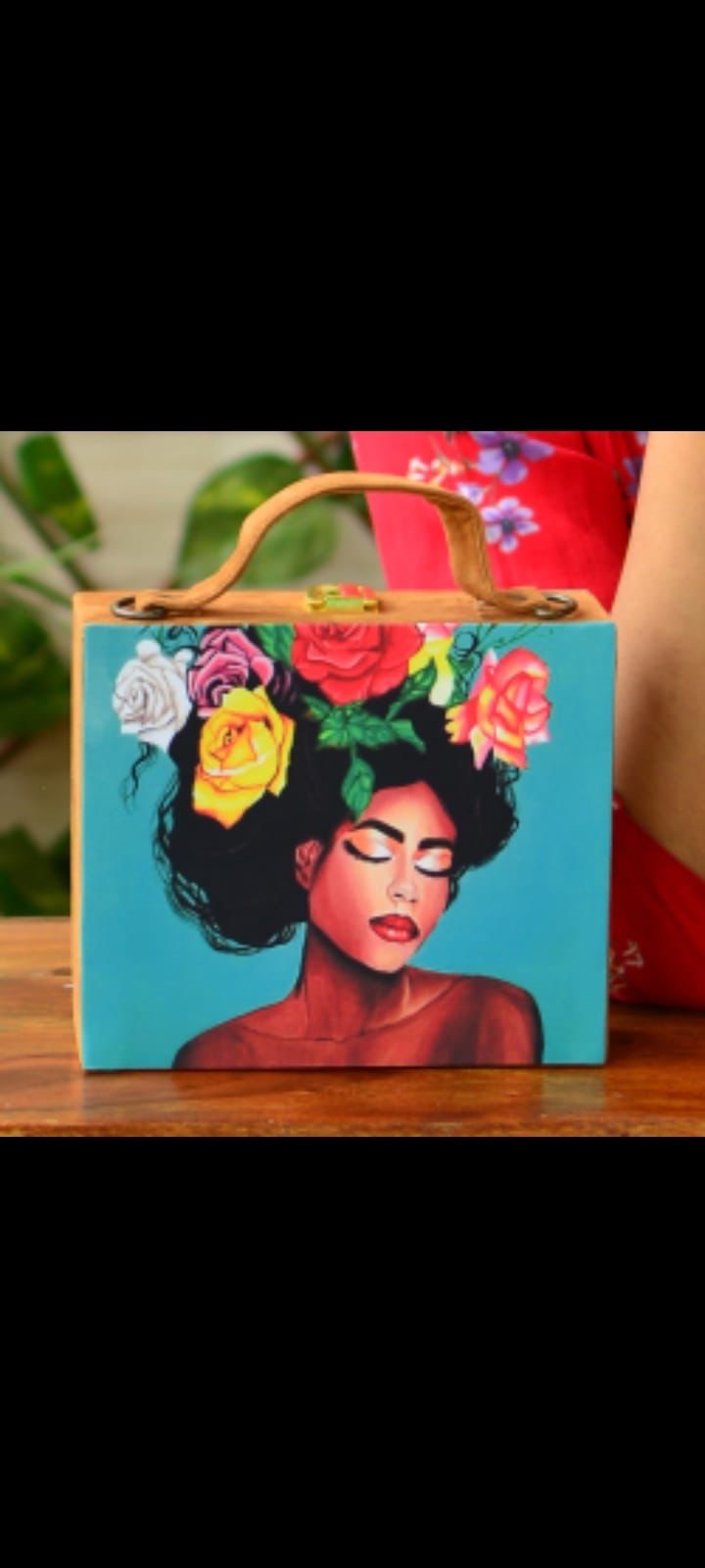 Square box clutch