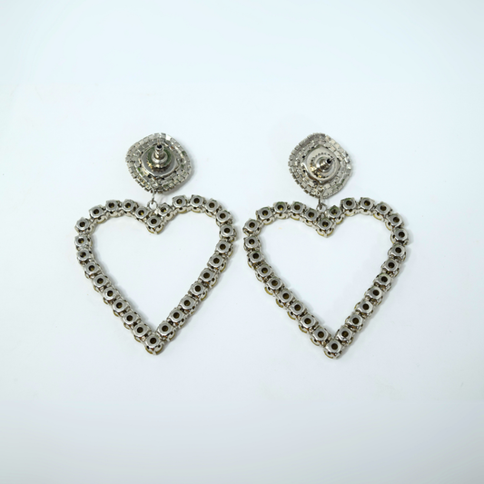 Riverblend Heart Stone Earrings – Bold & Elegant Statement Jewelry