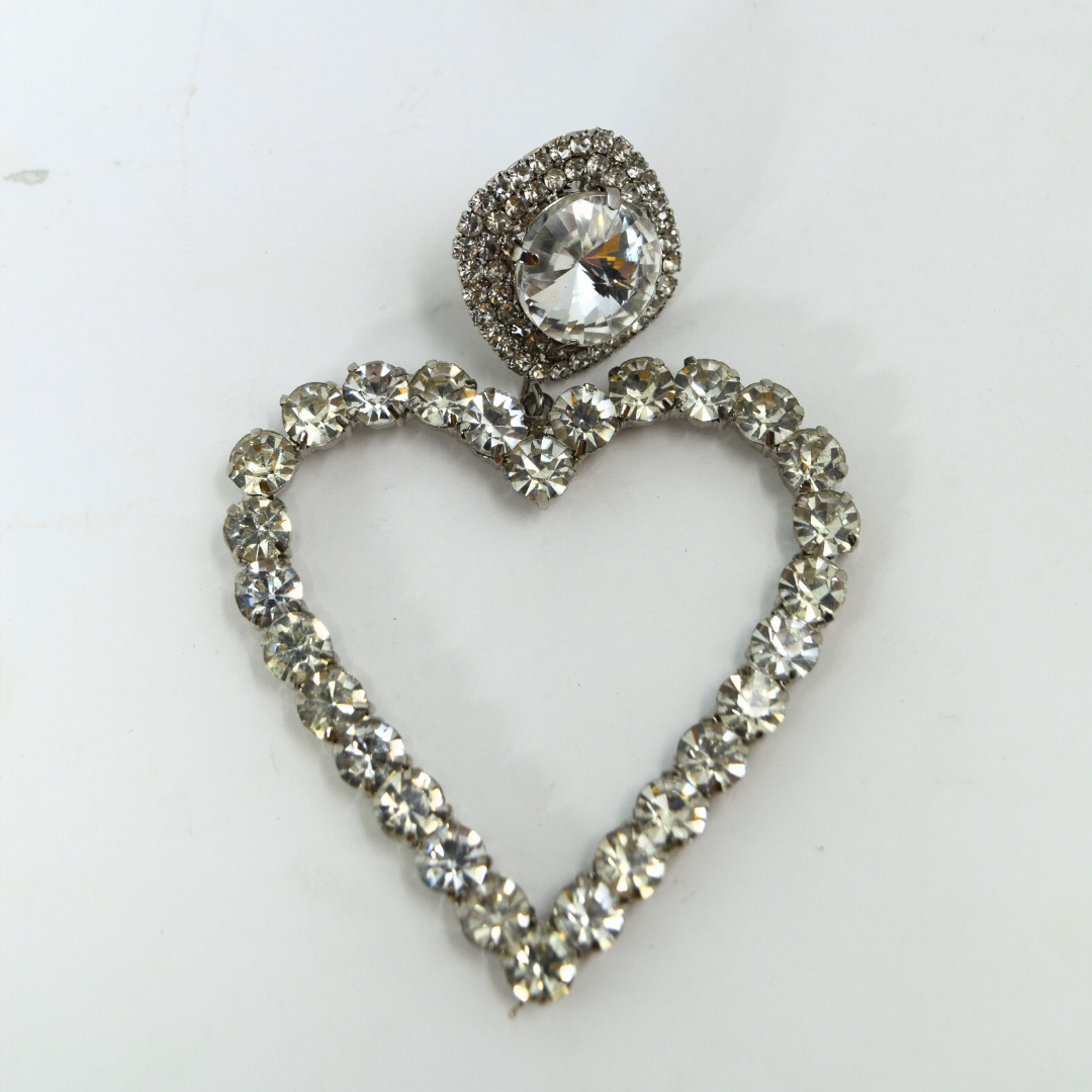 Riverblend Heart Stone Earrings – Bold & Elegant Statement Jewelry