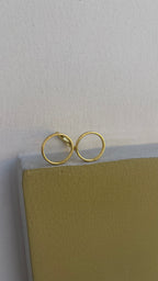 Minimal textured gold ring - Riverblend