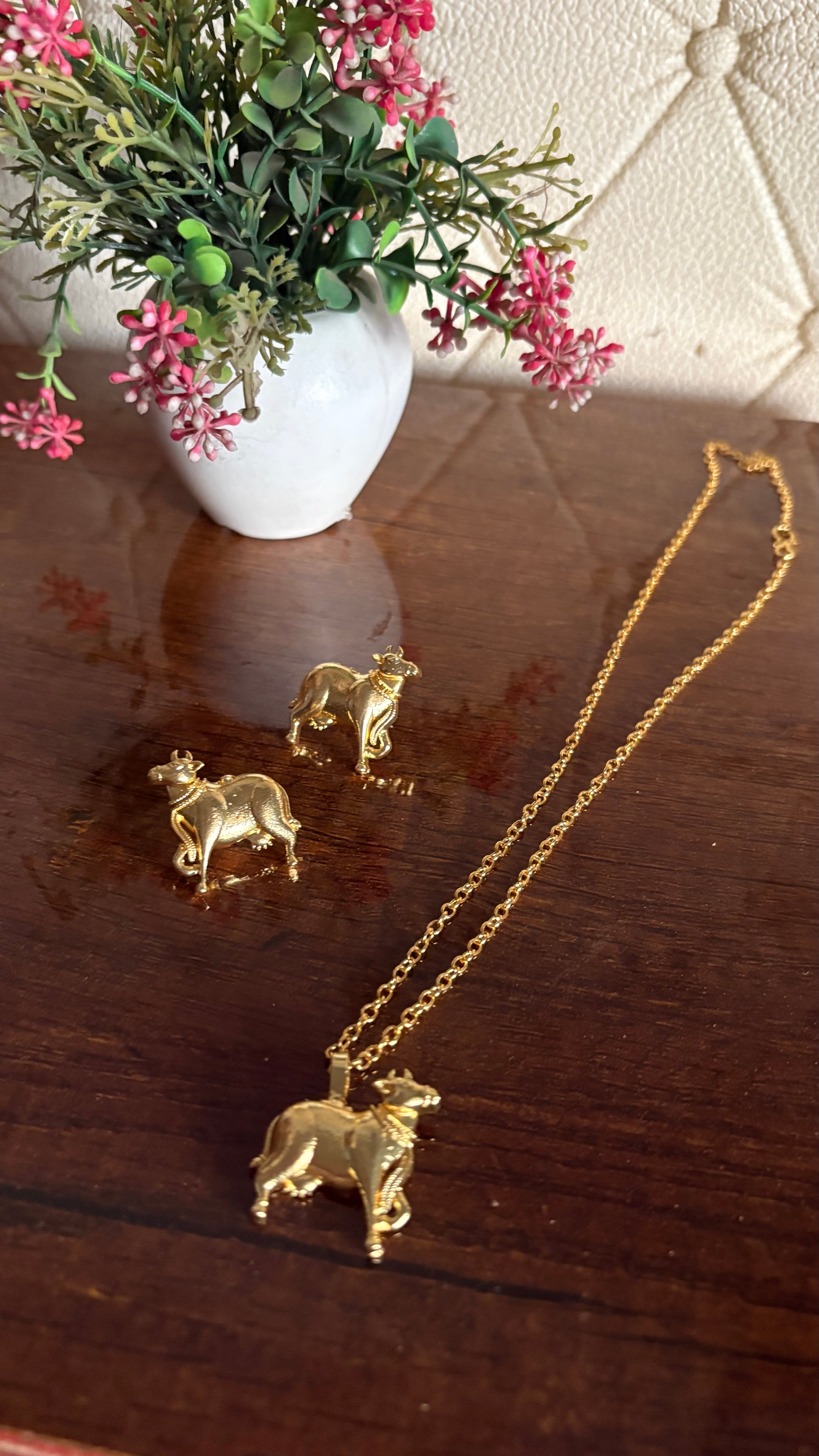 Nandi necklace set