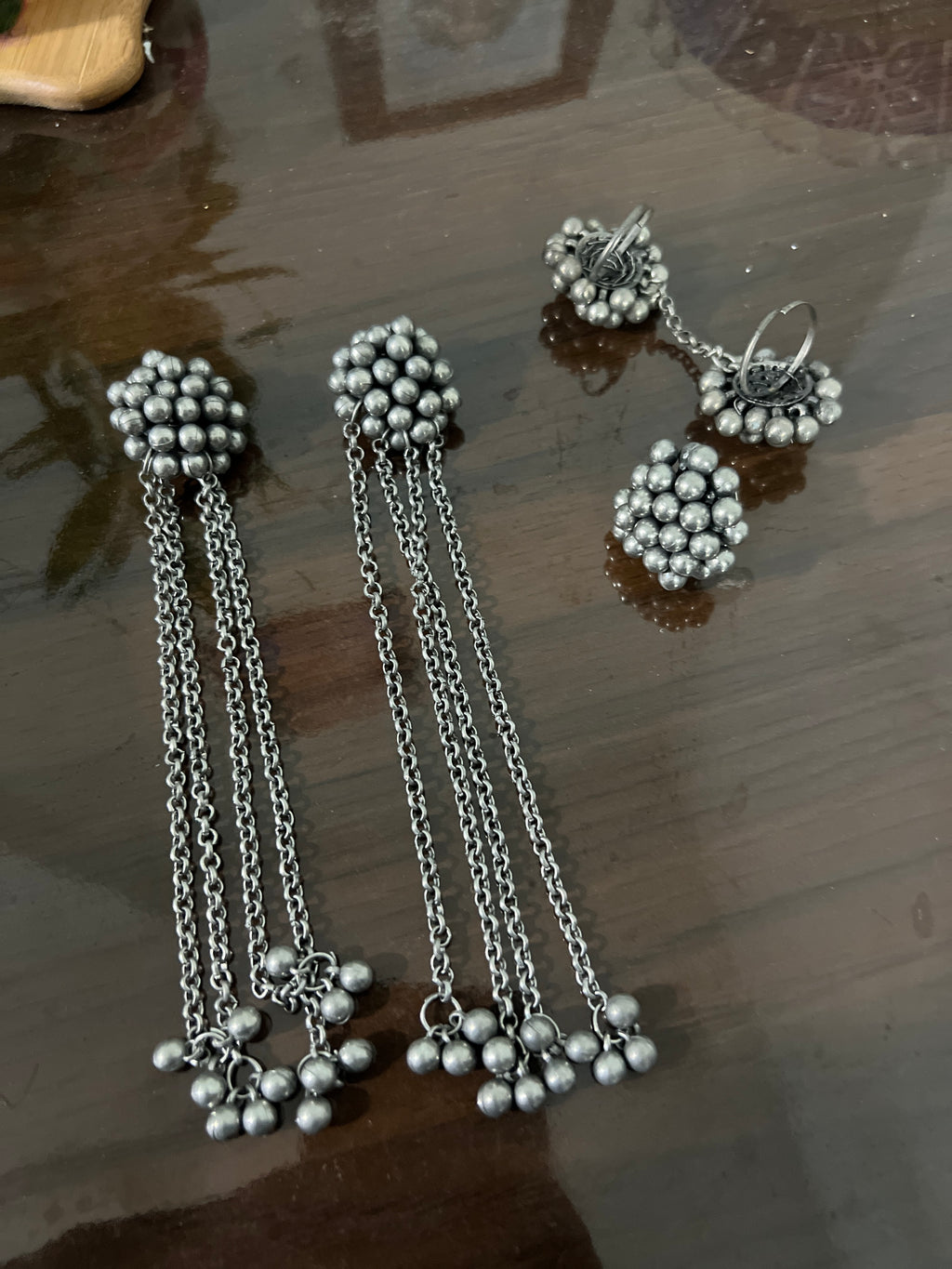 Gungroo long  Earring and adjustable ring