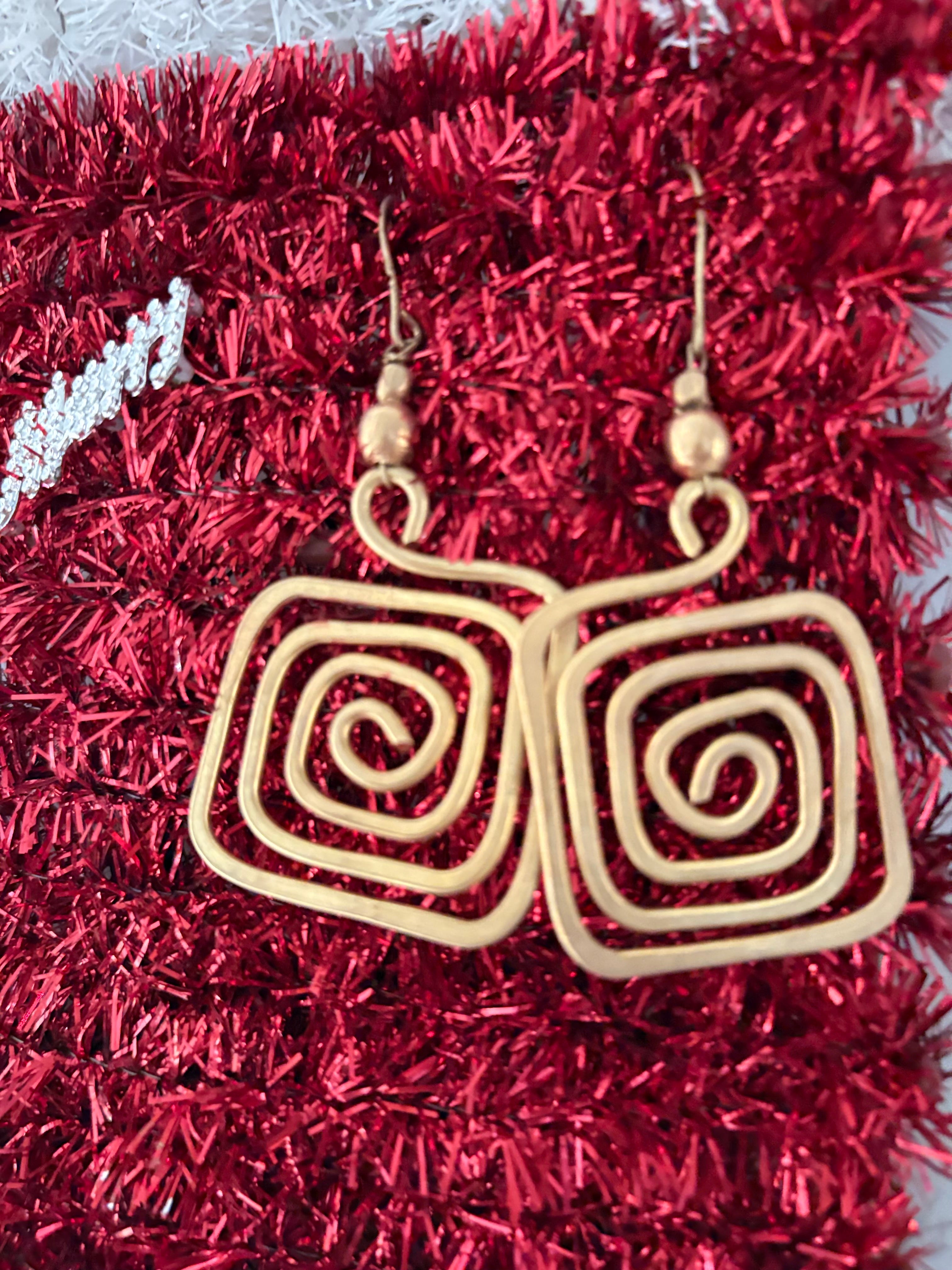 Spiral square earring