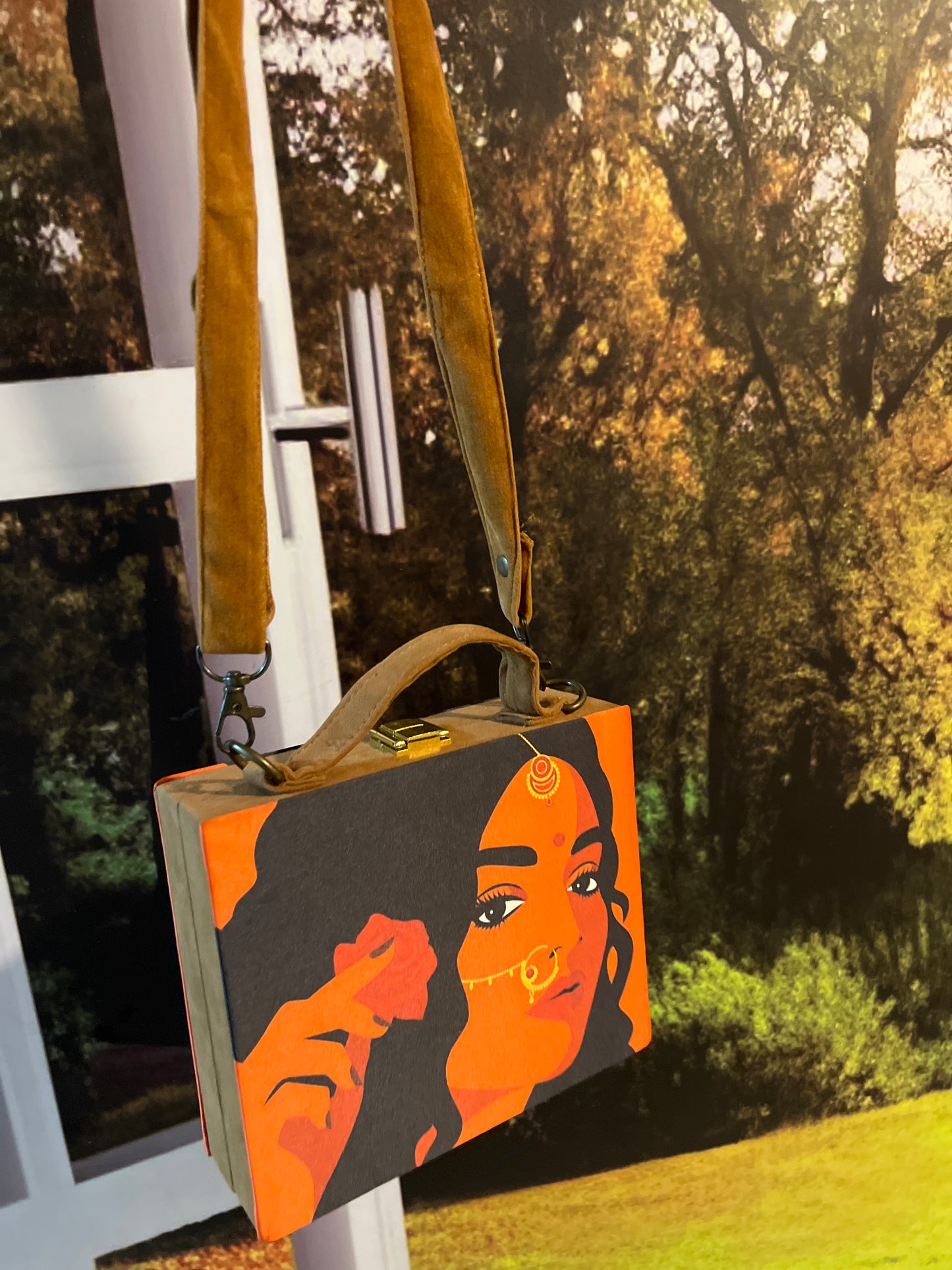 Natni square clutch bag