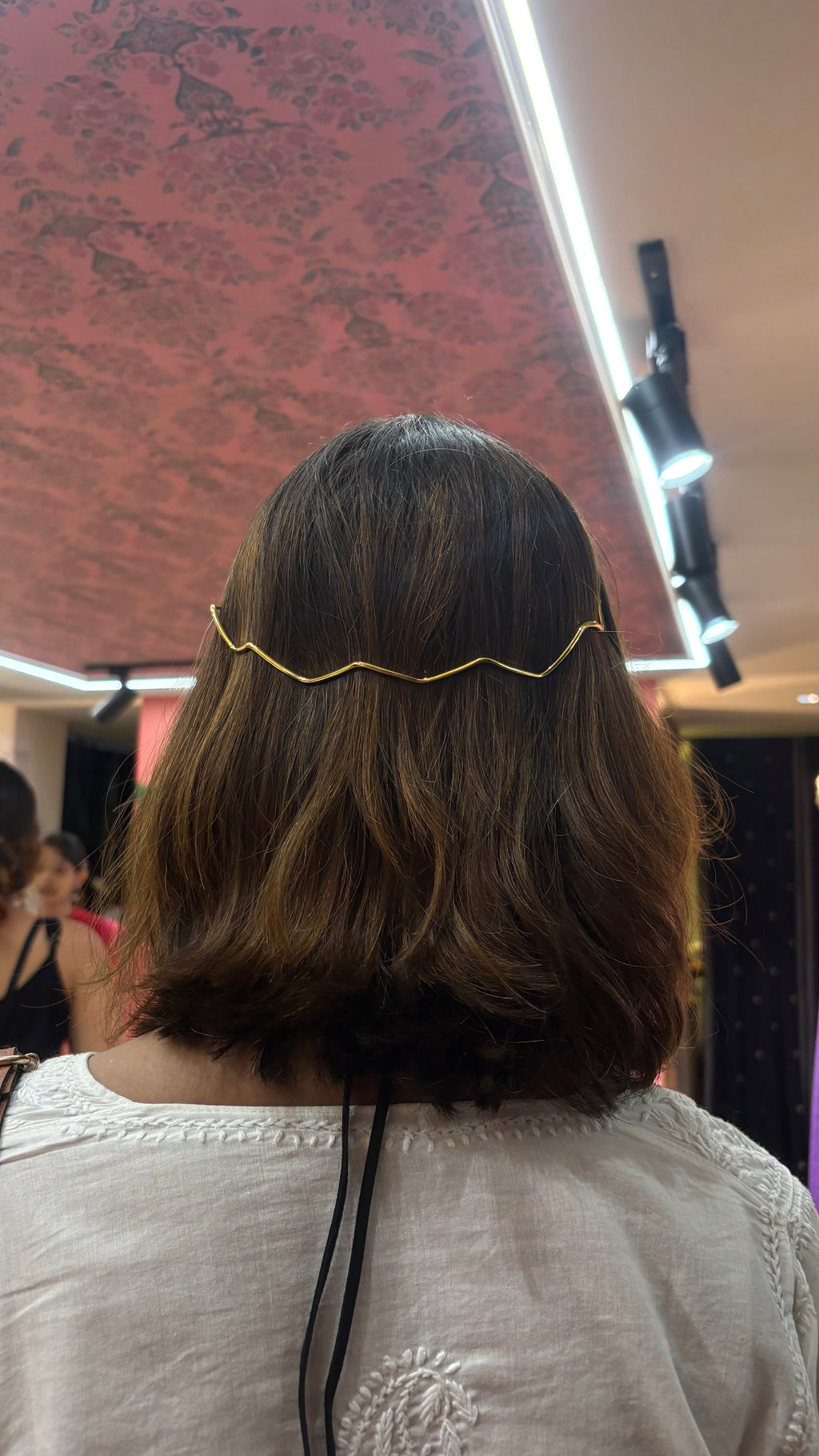 Golden Drift Hairpin Riverblend