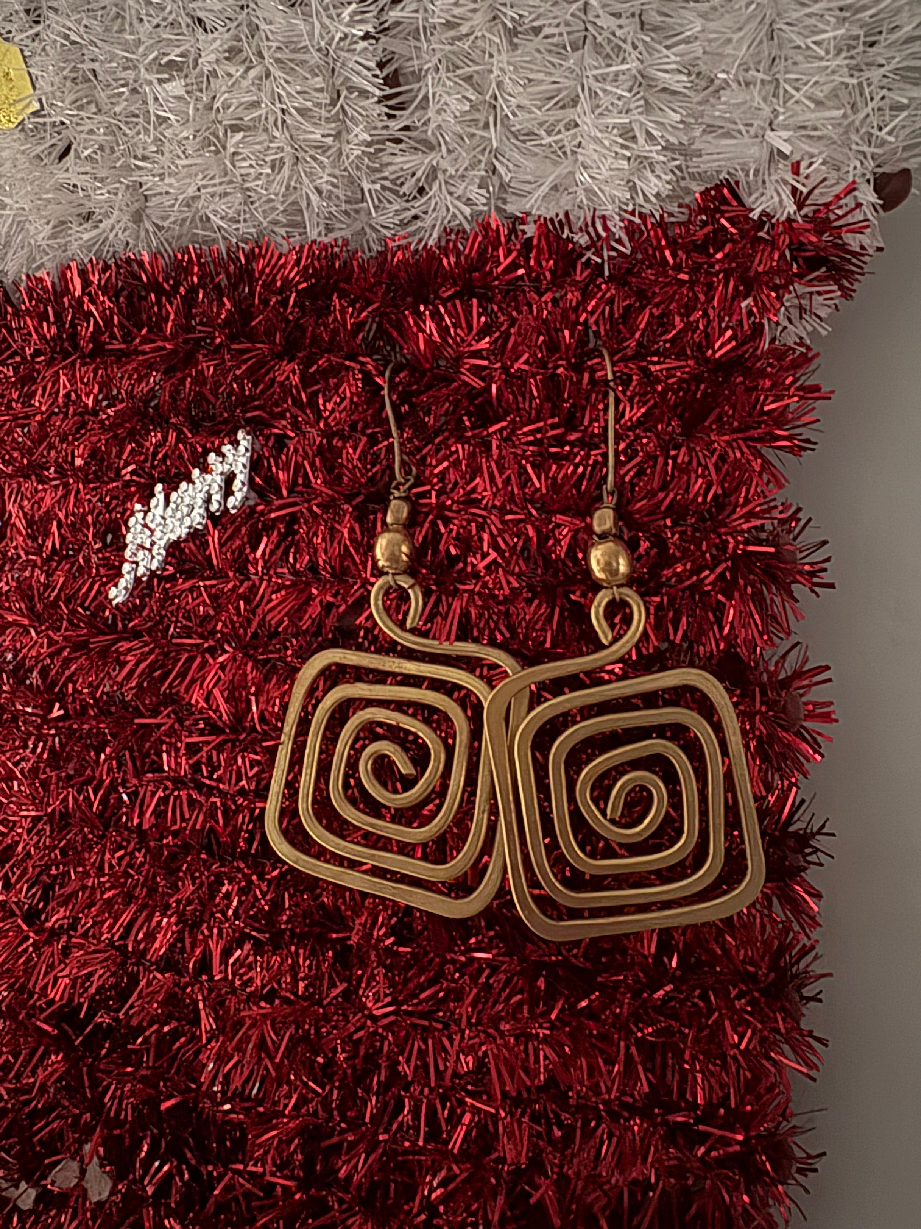 Spiral square earring