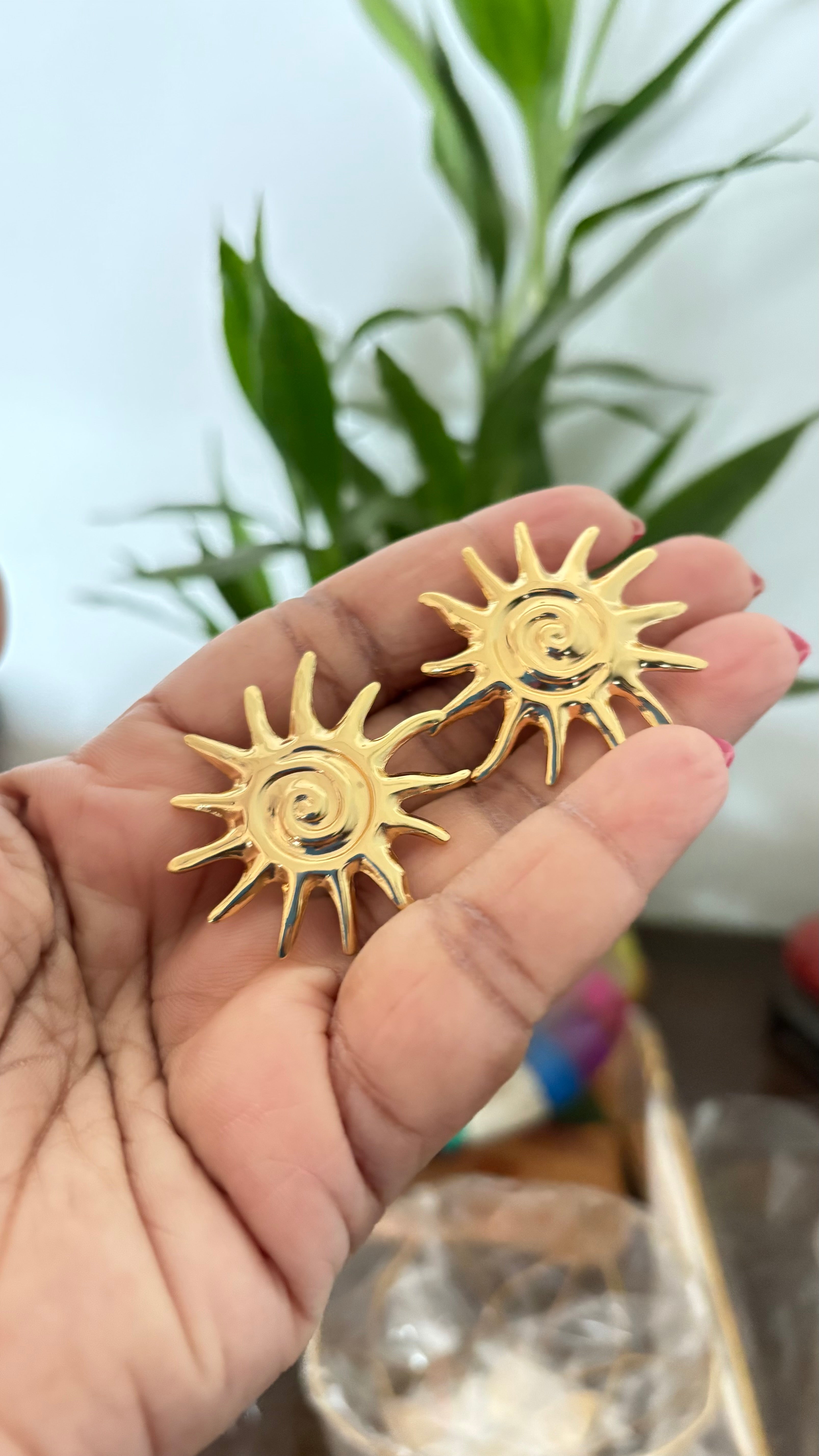 Surya muki studs