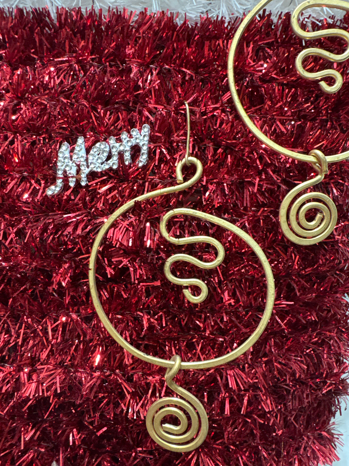 Dogra earring spiral