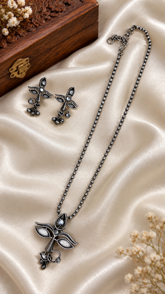 🌸 Durga theme Oxidised Necklace Set