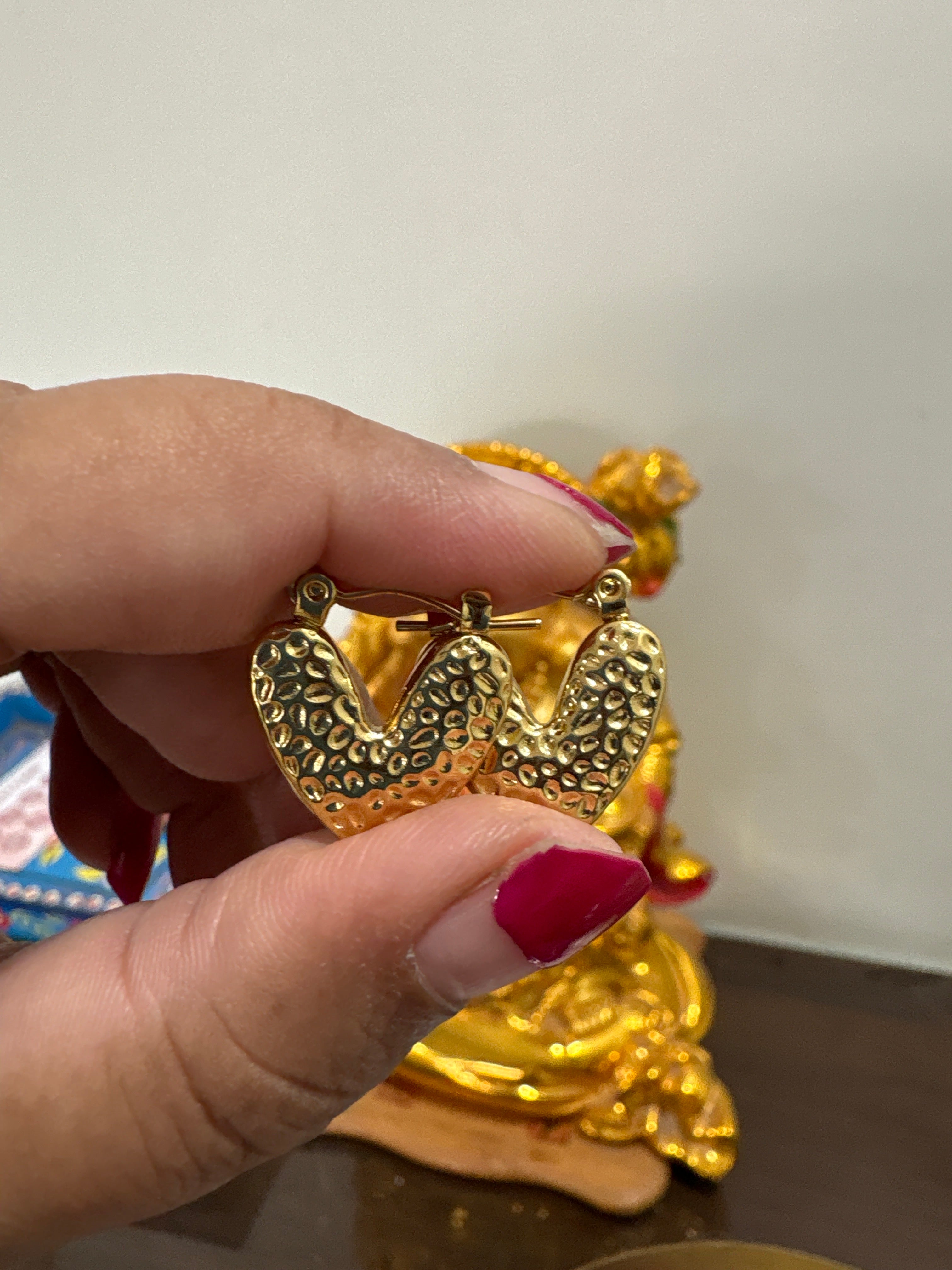 Structure heart hoop