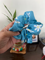 Blue flower print Schruinche