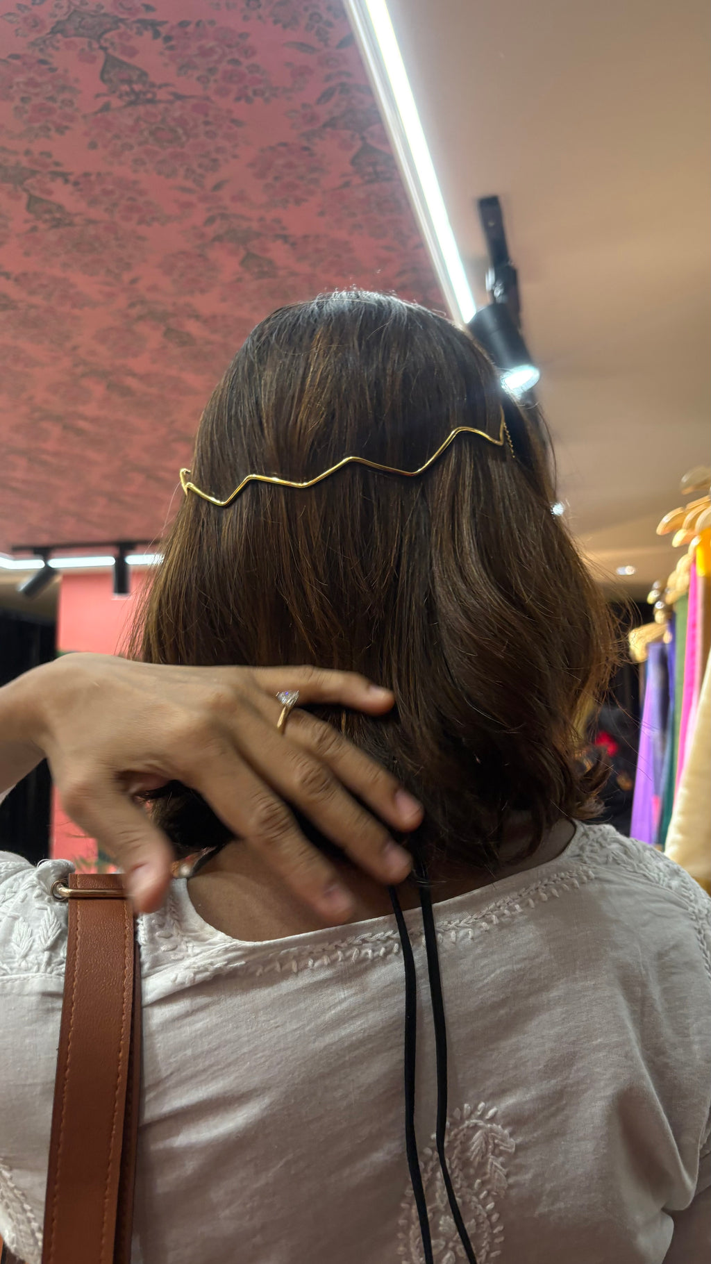Golden Drift Hairpin Riverblend