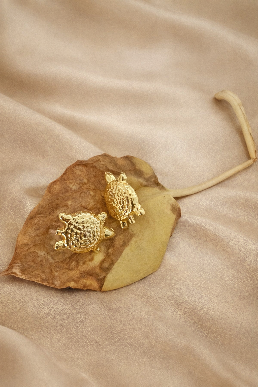 Turtle studs - Riverblend