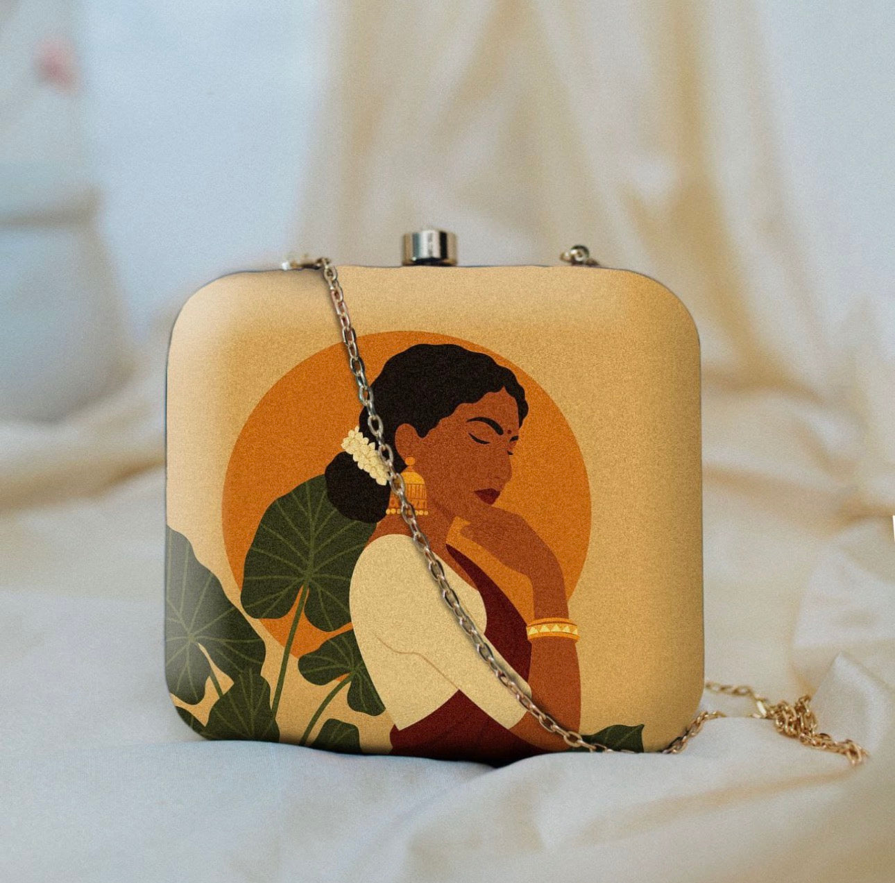 Printed clutch bag