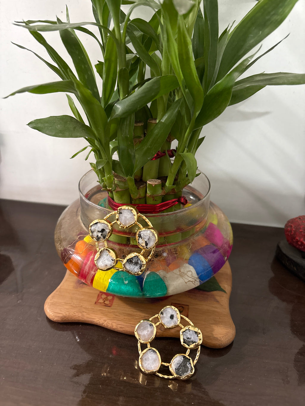 Natural stone round earring