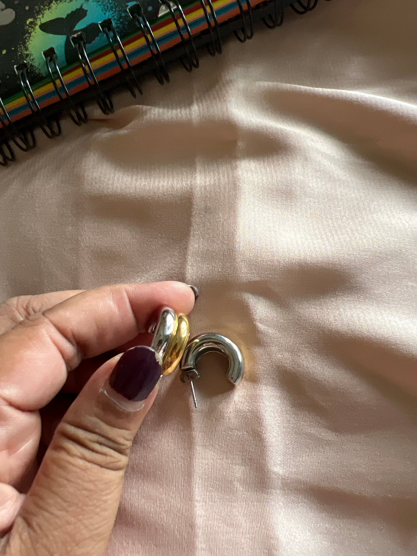 Minimalist Small Hoop Earrings – Everyday Office Wear