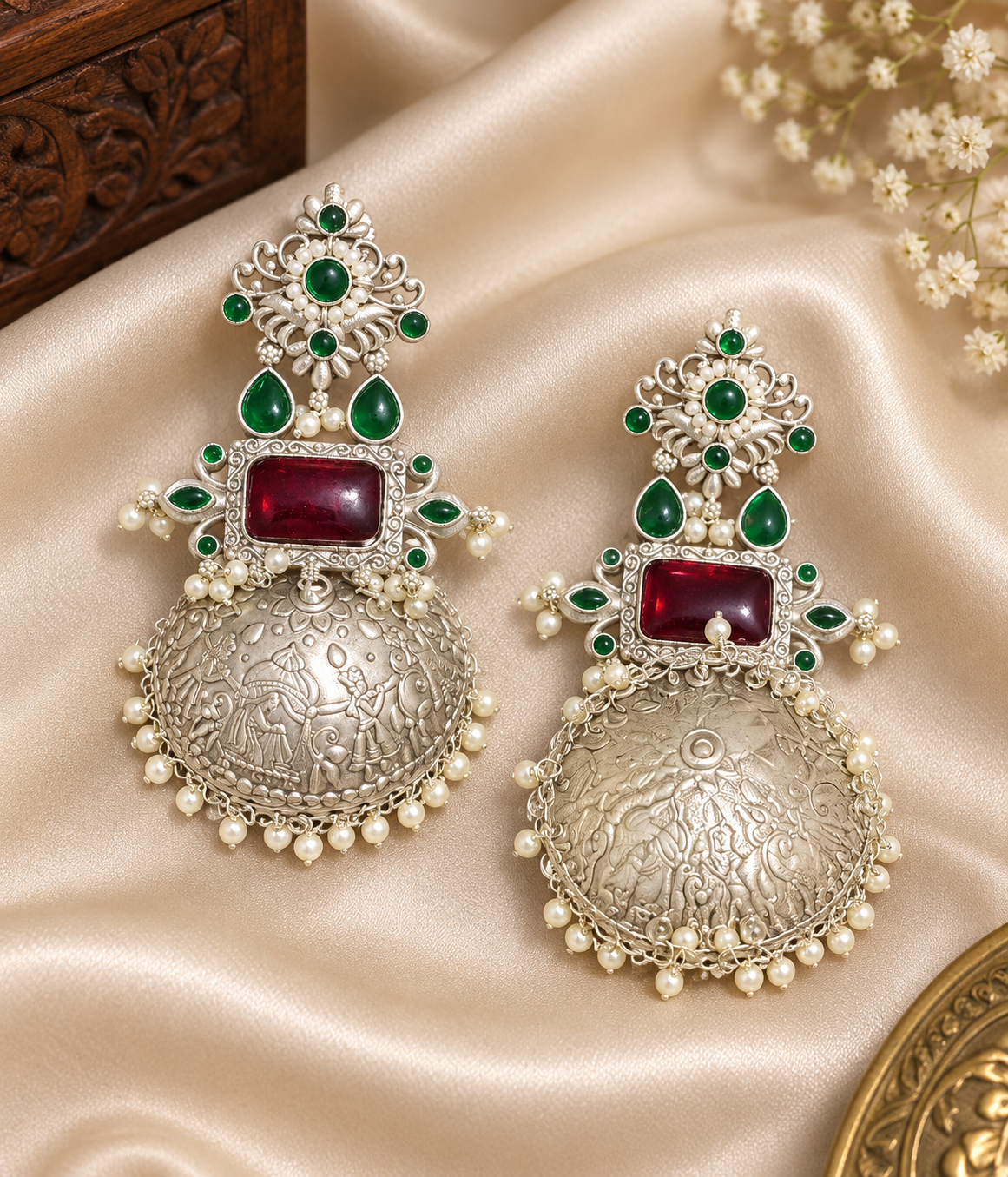 Emerald & Ruby Antique Silver Jhumka Earring