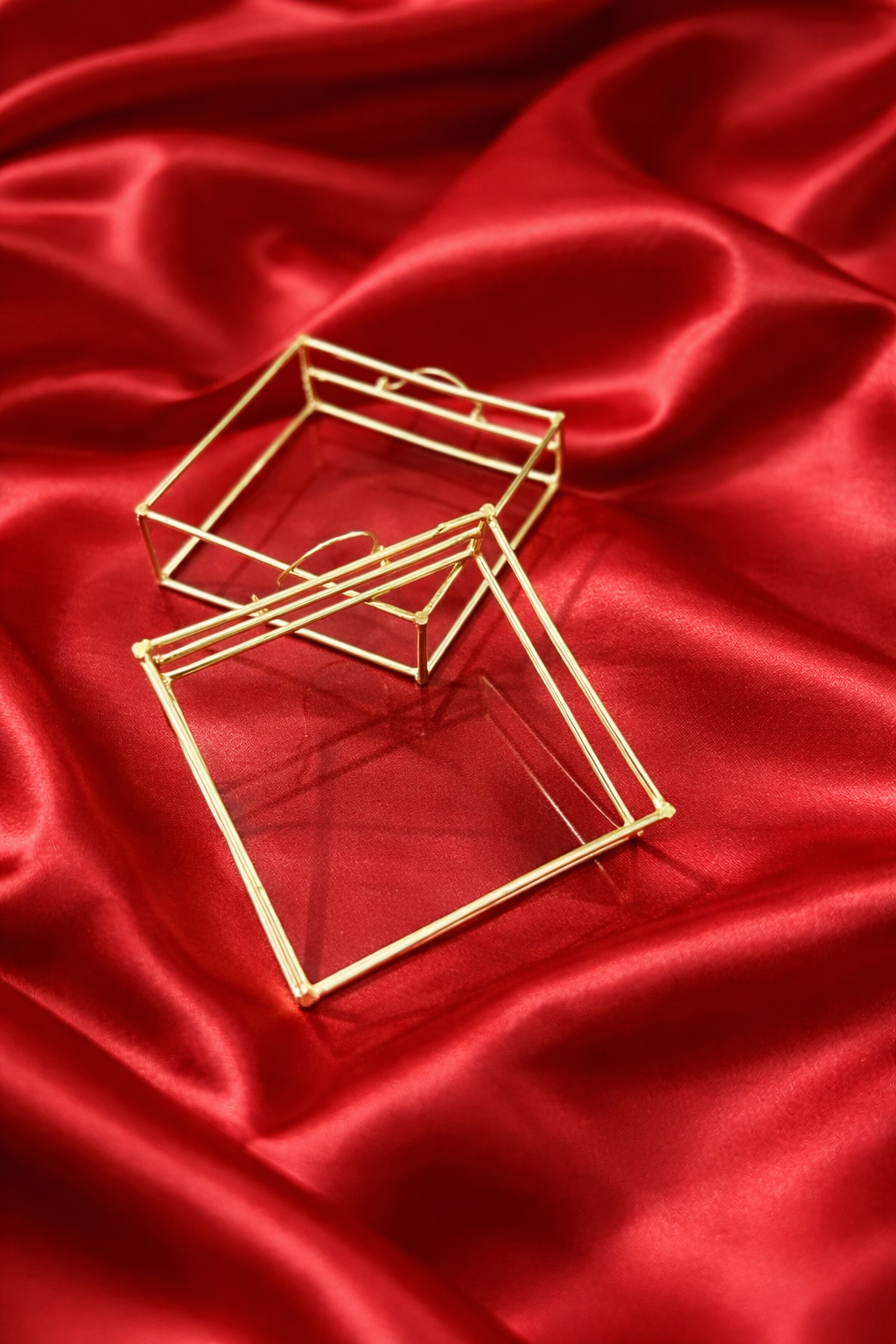 Oversized square hoops