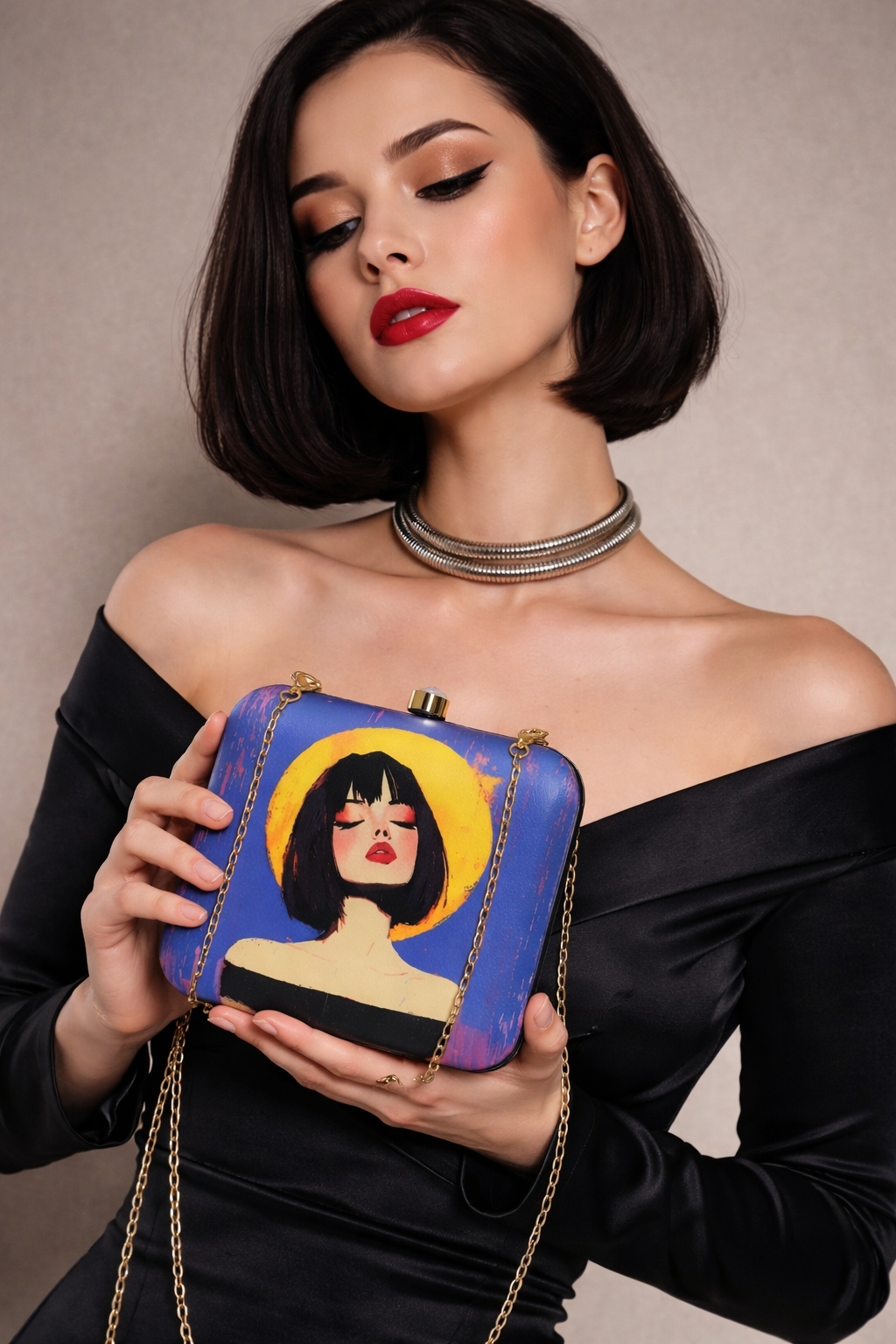 Muse Halo Clutch