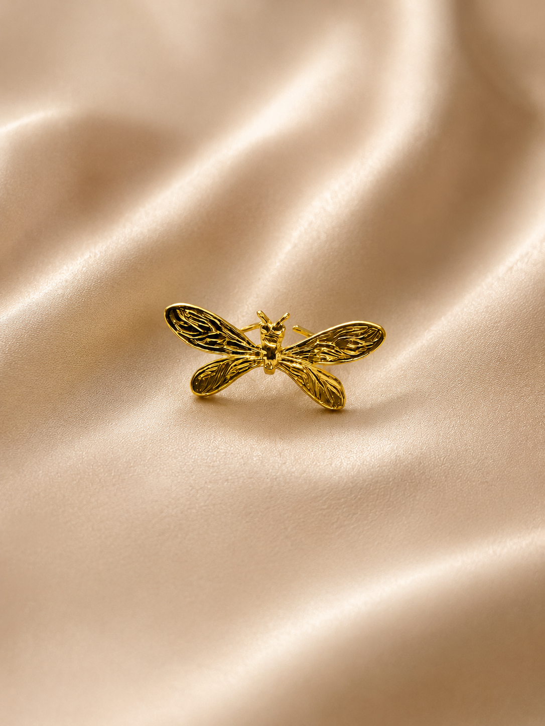 Dragonfly ring