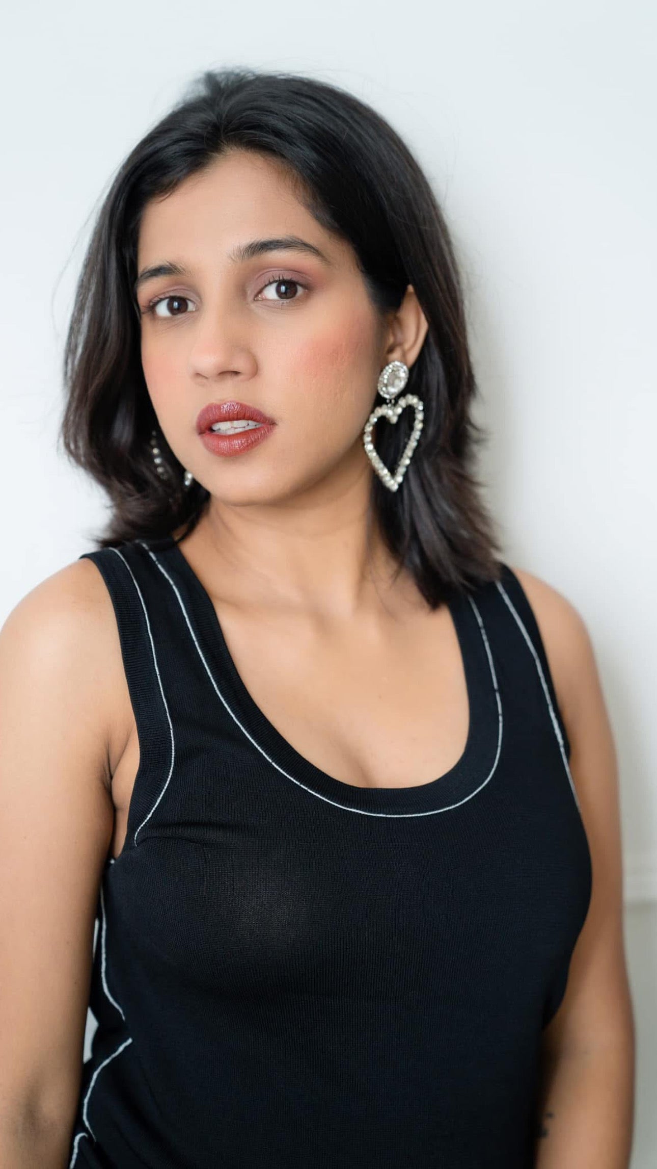 Riverblend Heart Stone Earrings – Bold & Elegant Statement Jewelry