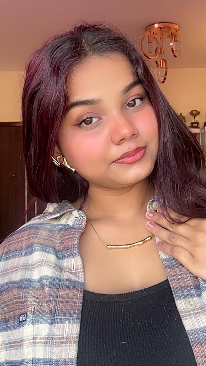 Abstract wave necklace