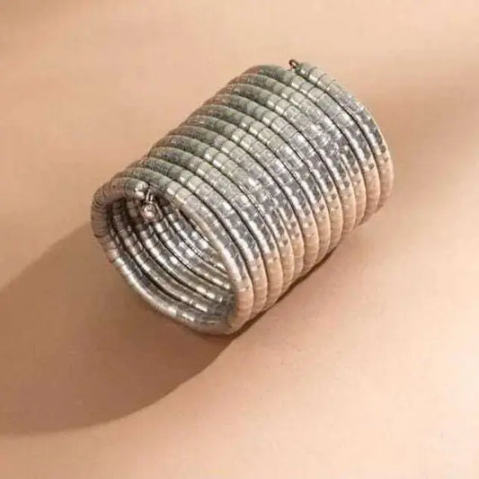 Timeless Silver Bracelet spiral – Sleek Adjustable Design