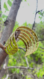 Bracelet Anti-Tarnish Wide Cuff (Adjustable Size)