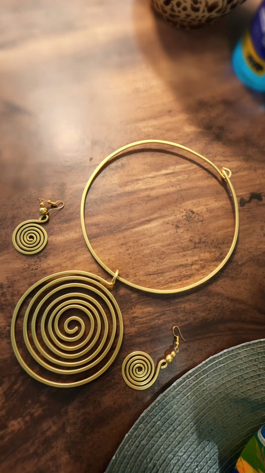Spiral necklace and earring