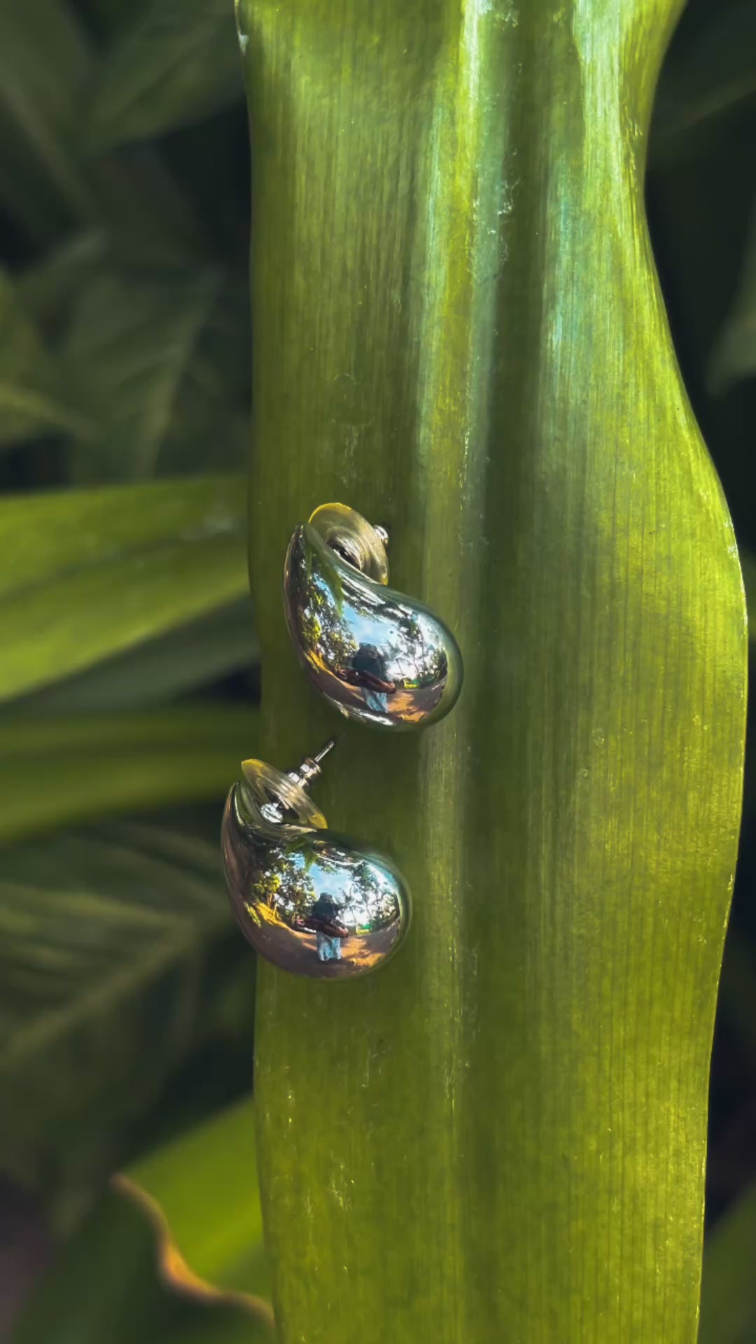 Silver chunky tear drop earring
