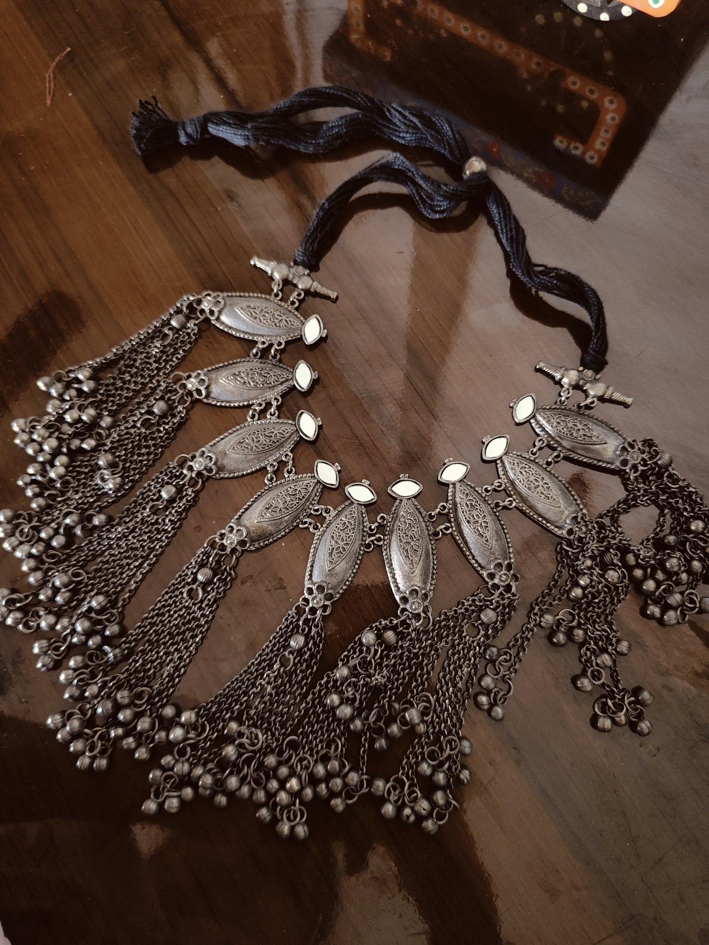 Mirror gungroo coker necklace