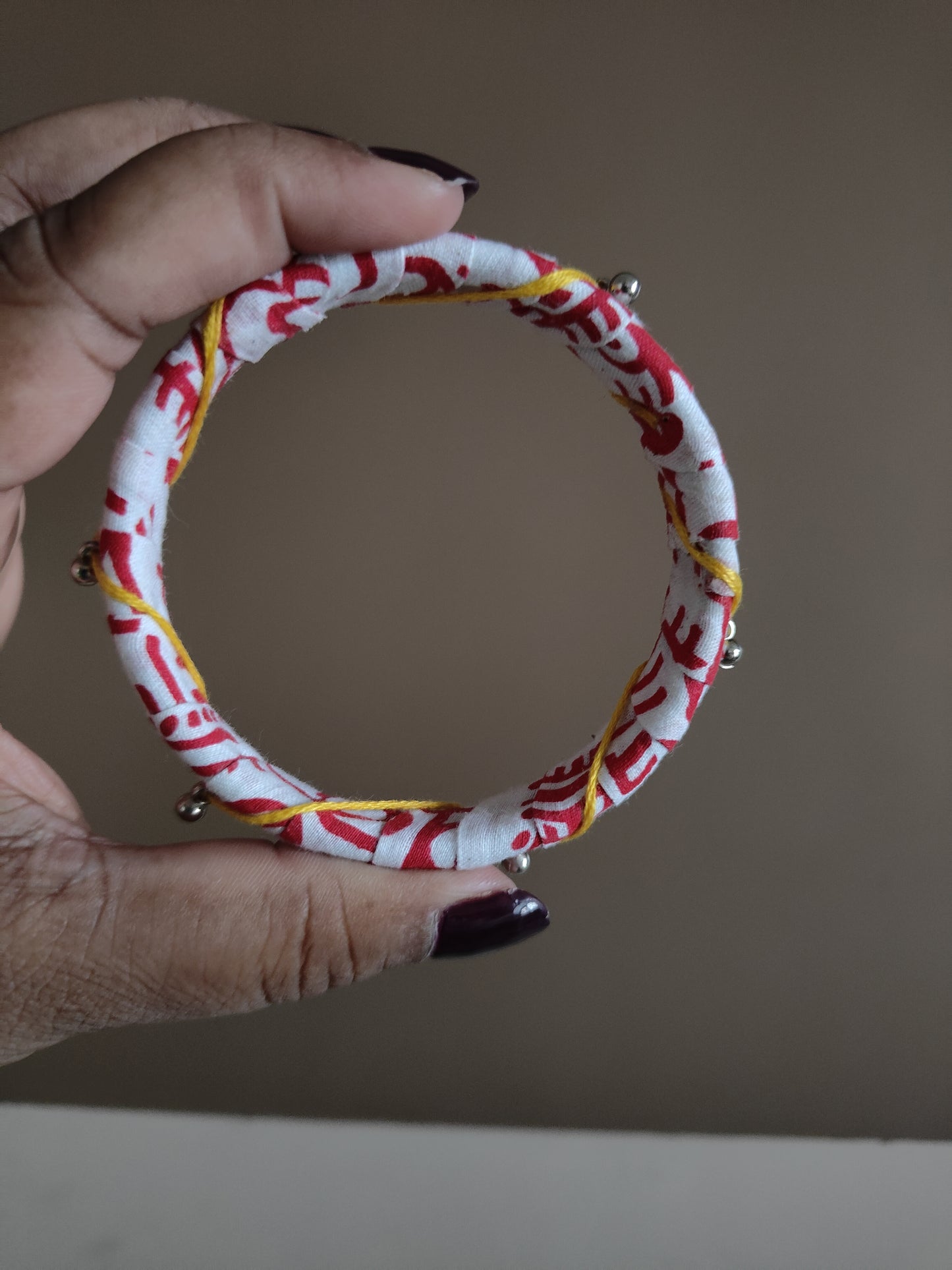Fabric bangles white and red